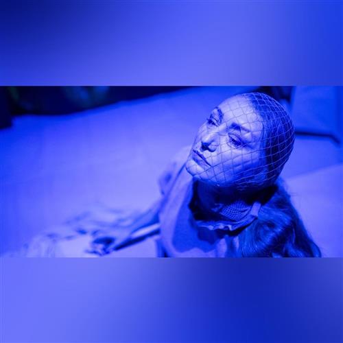 Dievča z morského dna